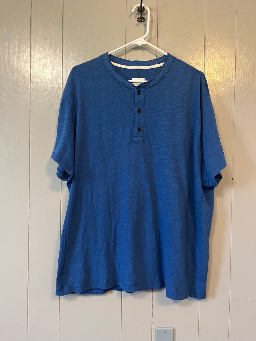 rag & bone Raw Edge Henley T-Shirt Men XXL Blue Short Sleeve Modern Classic